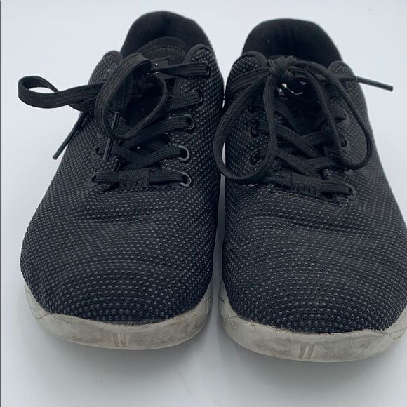NOBULL Black and White Sneakers for Versatile Performance - Picture 7 of 11